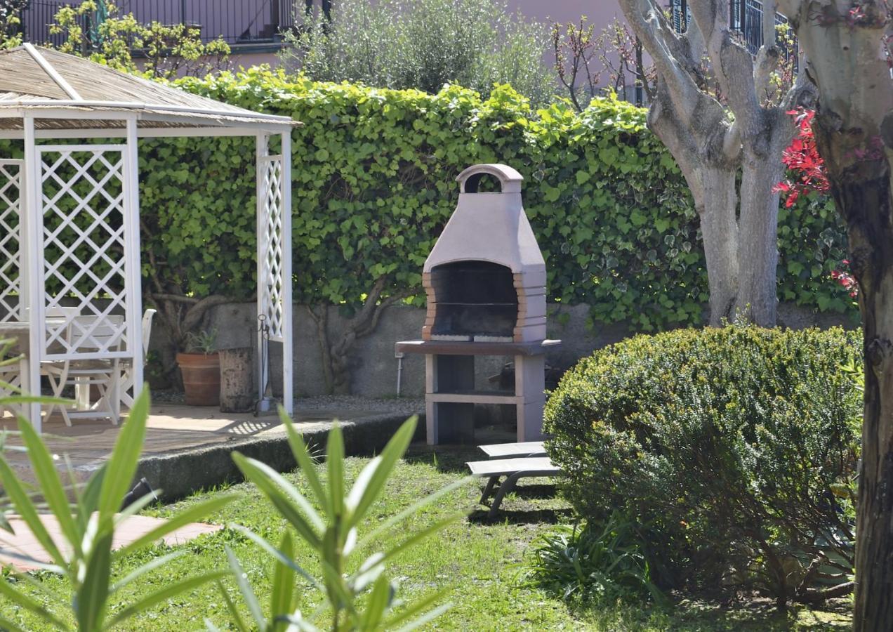 Villa Fiore Apartments 포르토페라이오 외부 사진