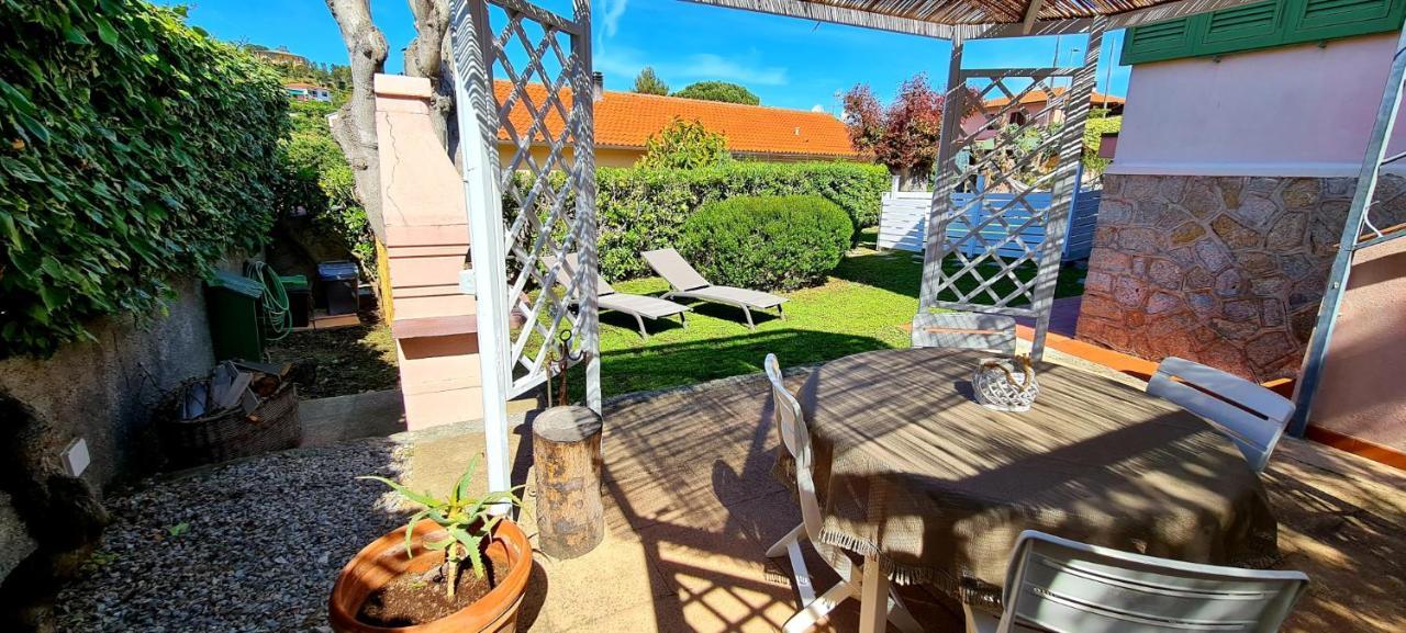 Villa Fiore Apartments 포르토페라이오 외부 사진